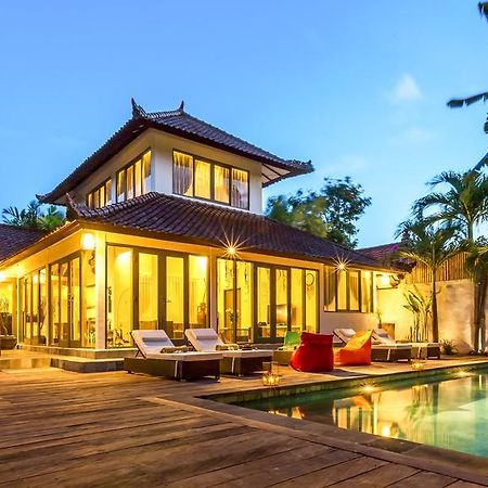 Luxury Villa Kudeta 300M Beach And Heart Of Seminyak Luaran gambar